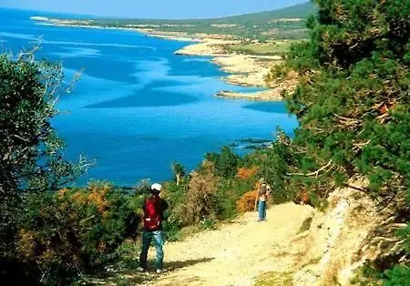 Nomad's Nook - Mediterranean Boho Escape * Polis