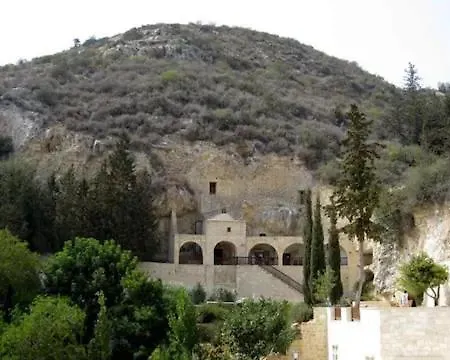 Nomad's Nook - Mediterranean Boho Escape Apartment