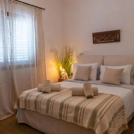 Nomad's Nook - Mediterranean Boho Escape