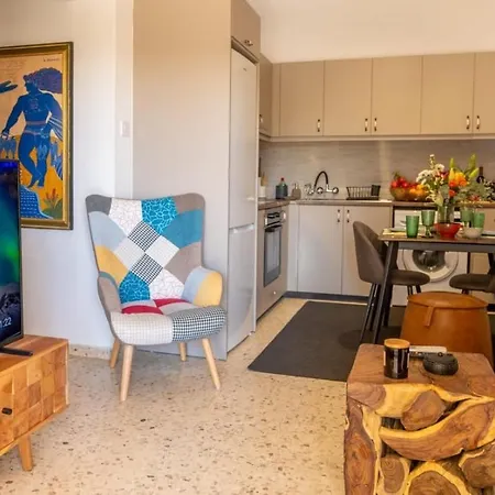 公寓 Nomad's Nook - Mediterranean Boho Escape Polis