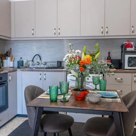 Nomad's Nook - Mediterranean Boho Escape 公寓 Polis