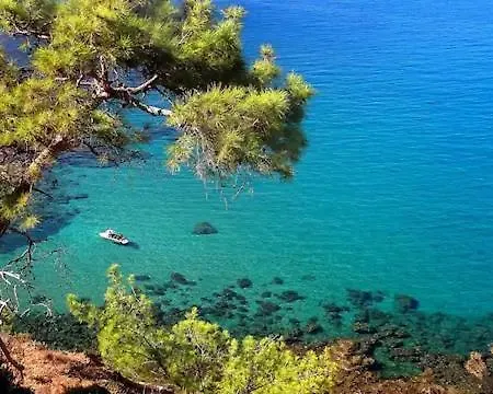 Nomad's Nook - Mediterranean Boho Escape * Polis