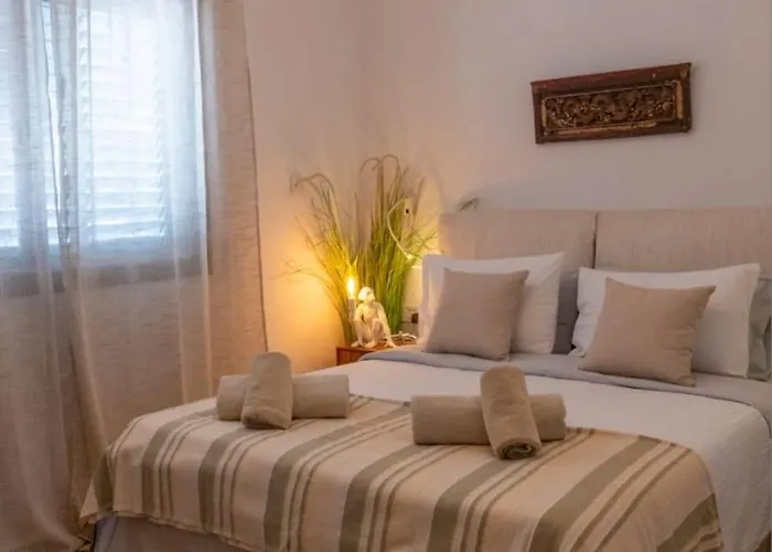 Nomad's Nook - Mediterranean Boho Escape