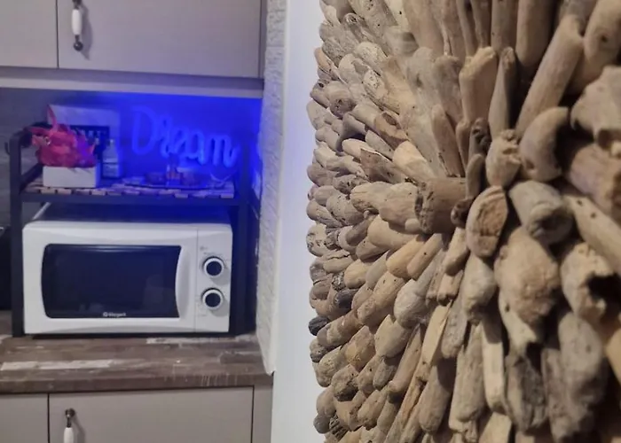 Nomad's Nook - Mediterranean Boho Escape アパート *