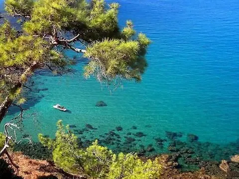 Nomad's Nook - Mediterranean Boho Escape * Polis