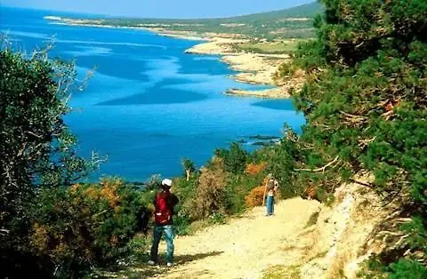 Nomad's Nook - Mediterranean Boho Escape * Polis